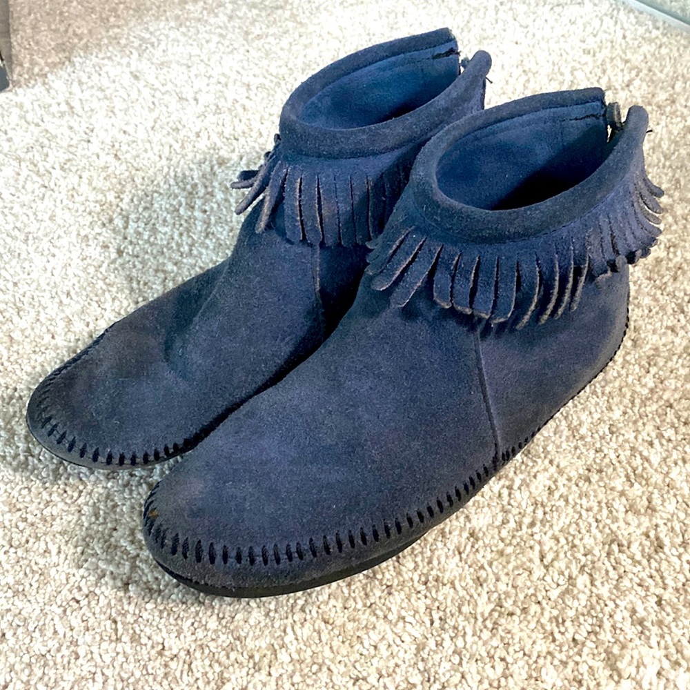 Navy Blue Real Leather Back-Zip hard-sole used Boot Minnetonka Moccasin size 8